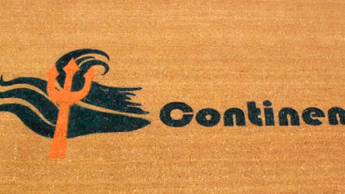 Capacho de fibra de coco personalizado com o logotipo Continental
