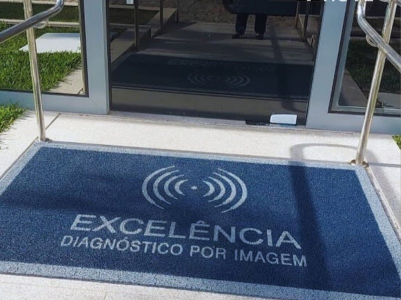 Conjunto de tapetes personalizados com nomes de condomínios e edifícios Conjunto de tapetes personalizados com nomes de condomínios e edifícios