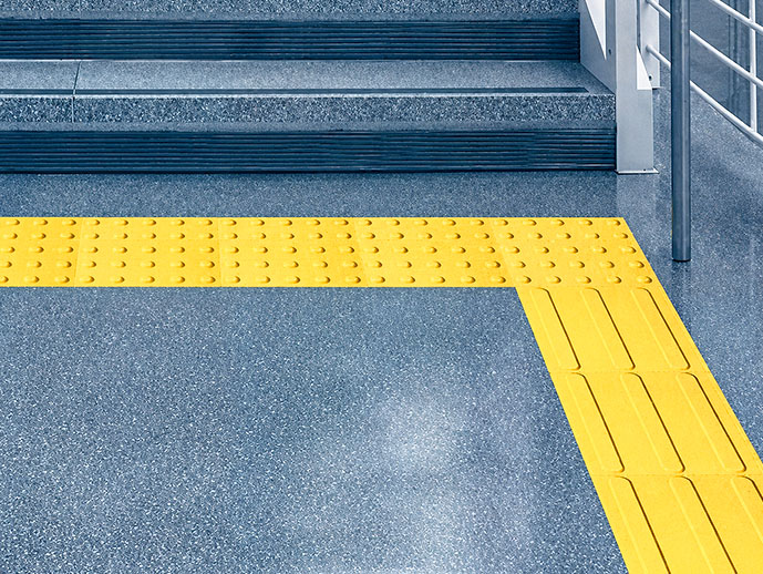 Piso tátil para rotas de acessibilidade