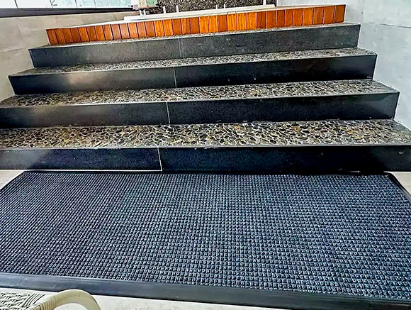 Tapete Acqua Clean para entradas molhadas