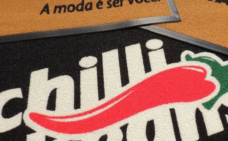 Tapetes personalizados Chilli Beans e de loja de moda para empresas Tapetes personalizados Chilli Beans e de loja de moda para empresas