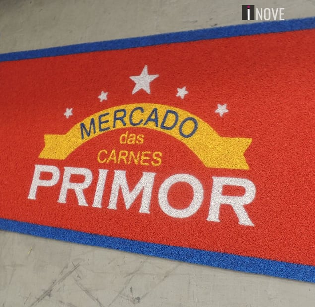 Tapete vermelho do Mercado das Carnes Primor Tapete vermelho do Mercado das Carnes Primor